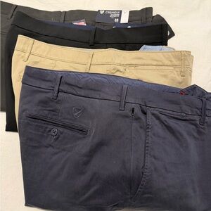 Daniel Cremieux Men's Flat Front Shorts 38 - Black, Tan, and Navy